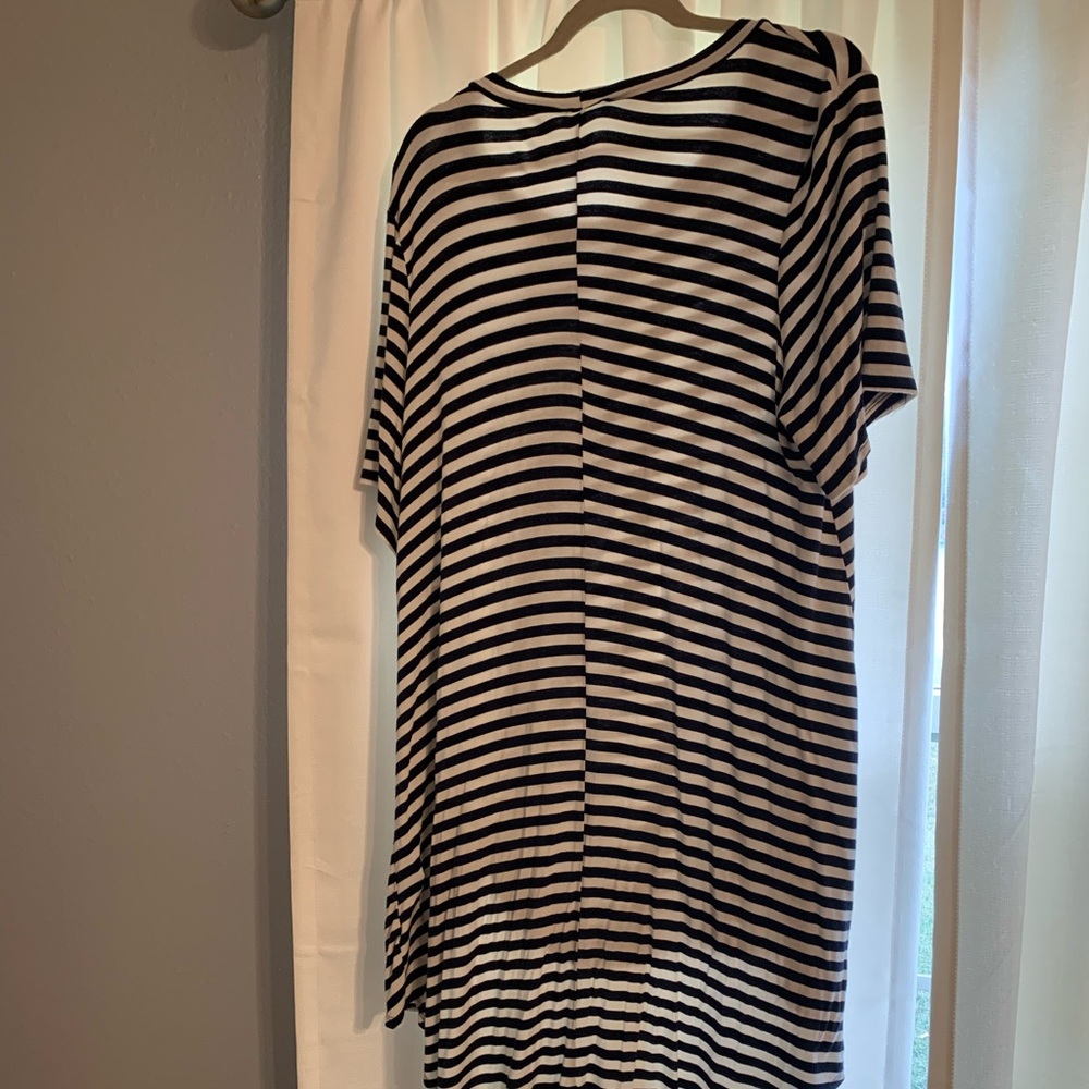 Blouse - Picture 3 of 3
